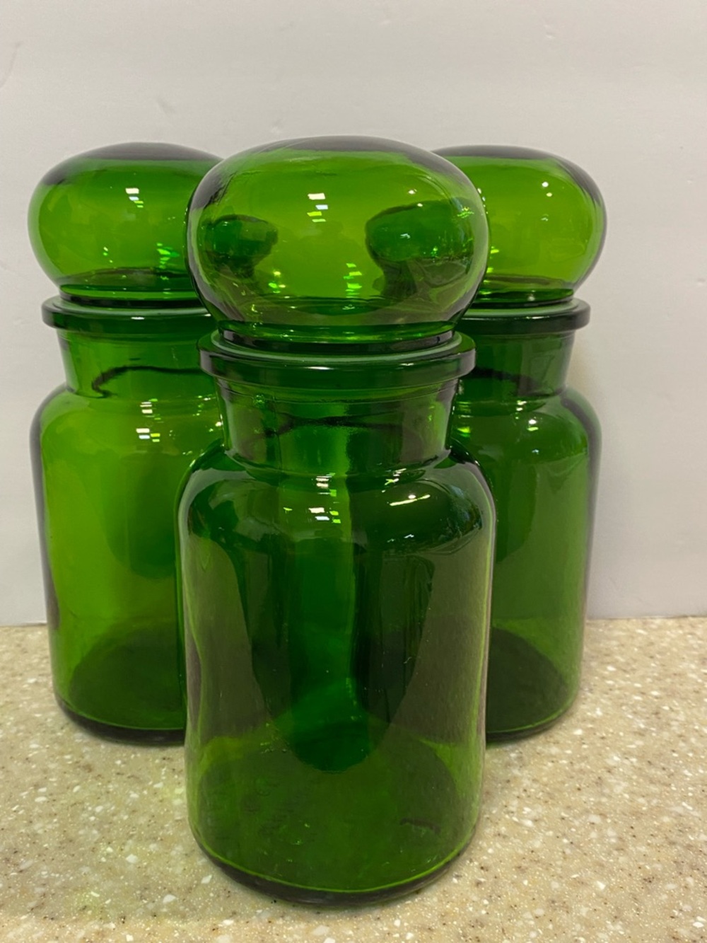 Green Glass Storage Jar with Stopper - Home Kitchen Food Storage